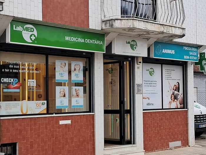 Cl&iacute;nica LabMED Sa&uacute;de Oi&atilde; - Exterior