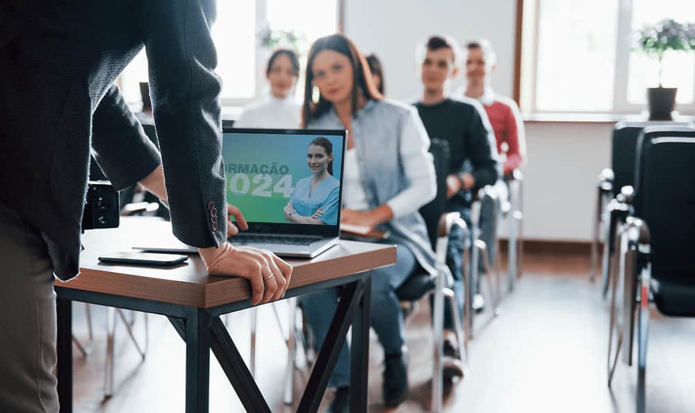 Oferta Formativa 2024 - Cursos de Formação - pré-inscrições abertas